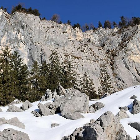 Bed And Breakfast - Die Aelplersuit Fuer Backpackers Im Berghuesli Linthal Dış mekan fotoğraf